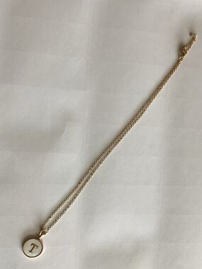 Gold Initial 'T' Pendant Necklace - Women's Jewelry